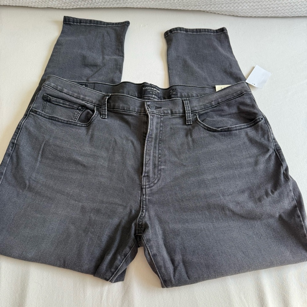 Lucky Brand Men’s Athletic Slim Gray Jeans - 412